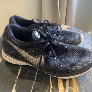 Nike Flyknit Lunar 3